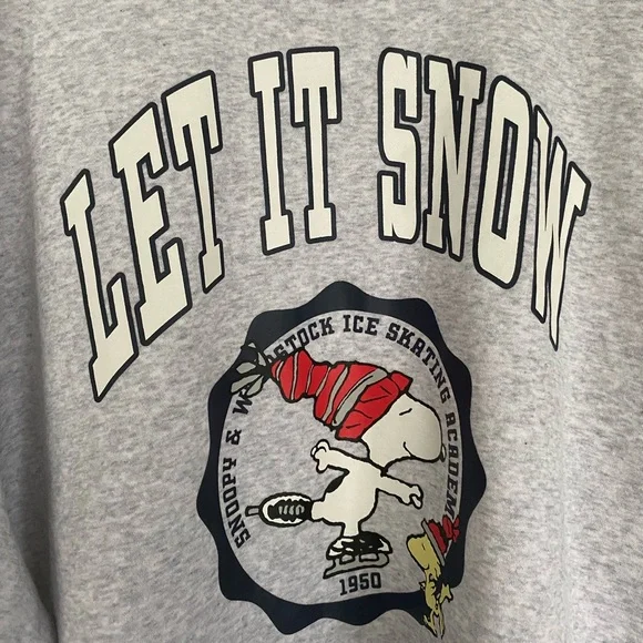 Oversized Sweater ❄️ - Picture 2 of 2